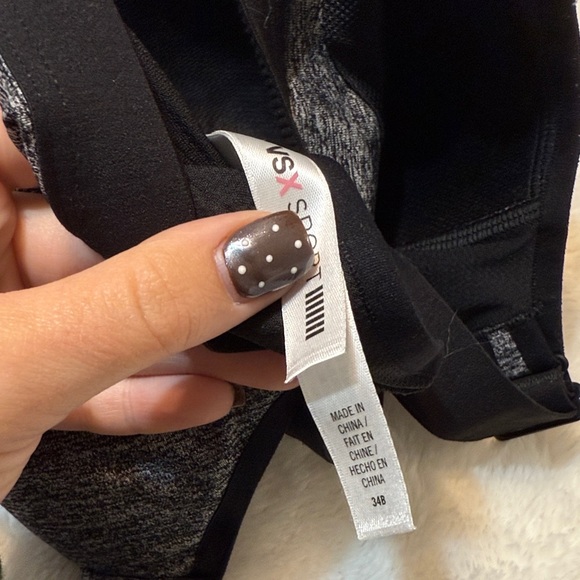 VSX Black and Gray Zip-Front Sports Bra - Picture 6 of 6